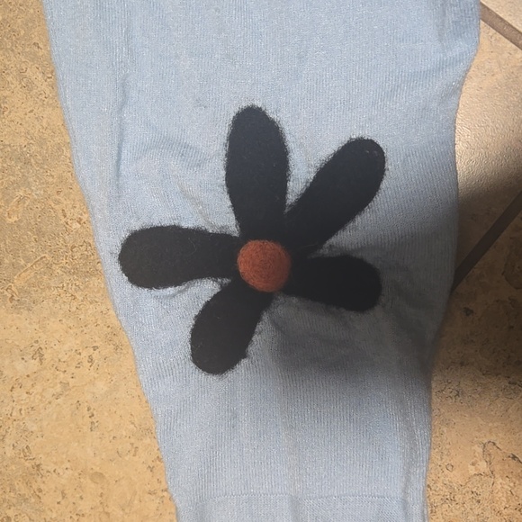 Aaeda Sweater Floral Blue Shirt XL Top - Picture 6 of 6